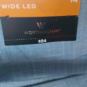 I have a Variety of brand clothing such as Worthington, Guess, and  Arizona.